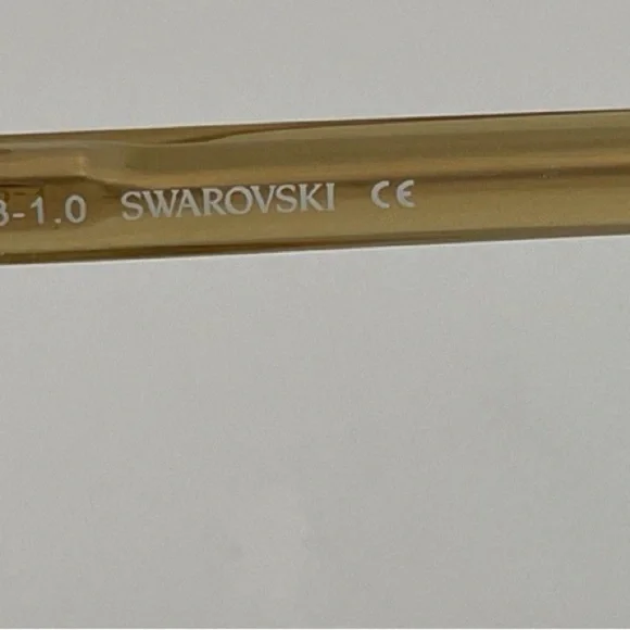 Swarovski butterfly pilot Women's Sunglasses with case - Picture 8 of 16